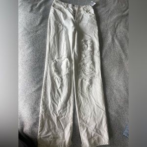 PacSun Women’s Jeans - White Ripped - New With Tags